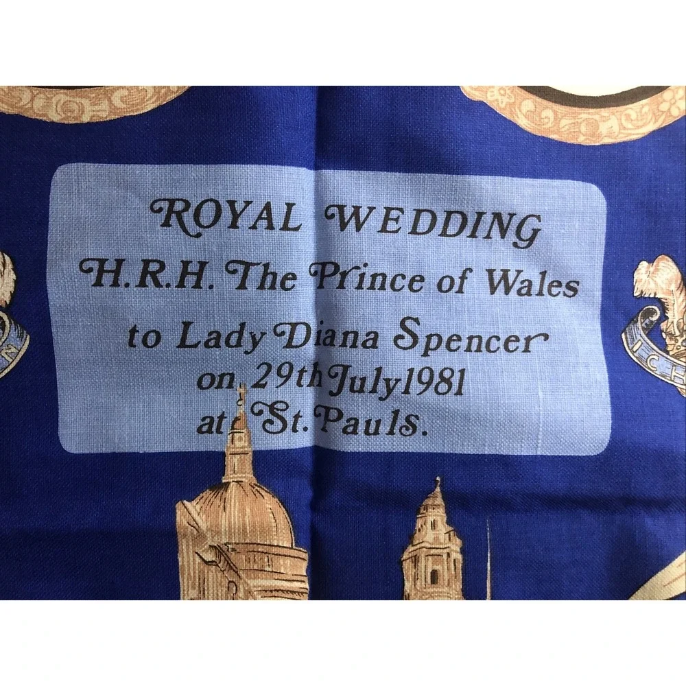 Vintage Royal Wedding‎ Tea Towel 1981 Prince Charles Lady Diana Blue Excellent